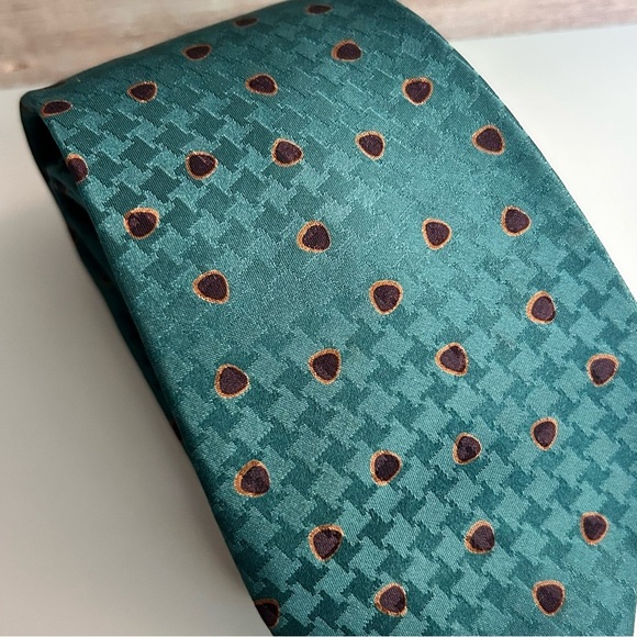 Frederick & Nelson Stylish Silk Patterned Men's 58” Tie - Picture 2 of 4